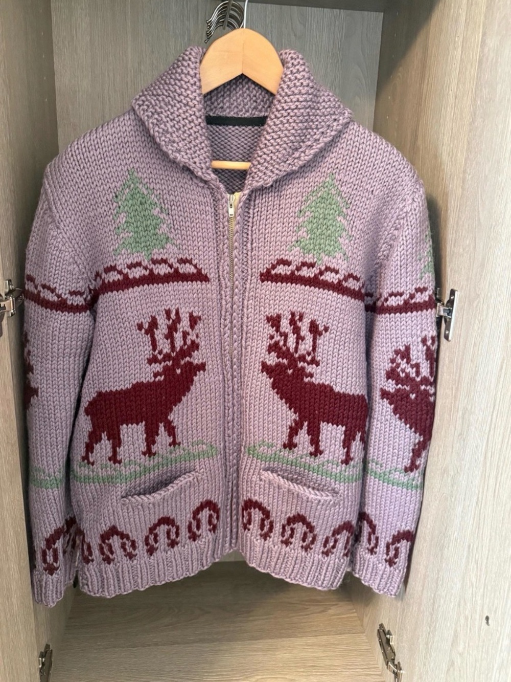 Vintage Mid Century Handmade Wool Cowichan Handknit Moose Siwash Mary Maxim